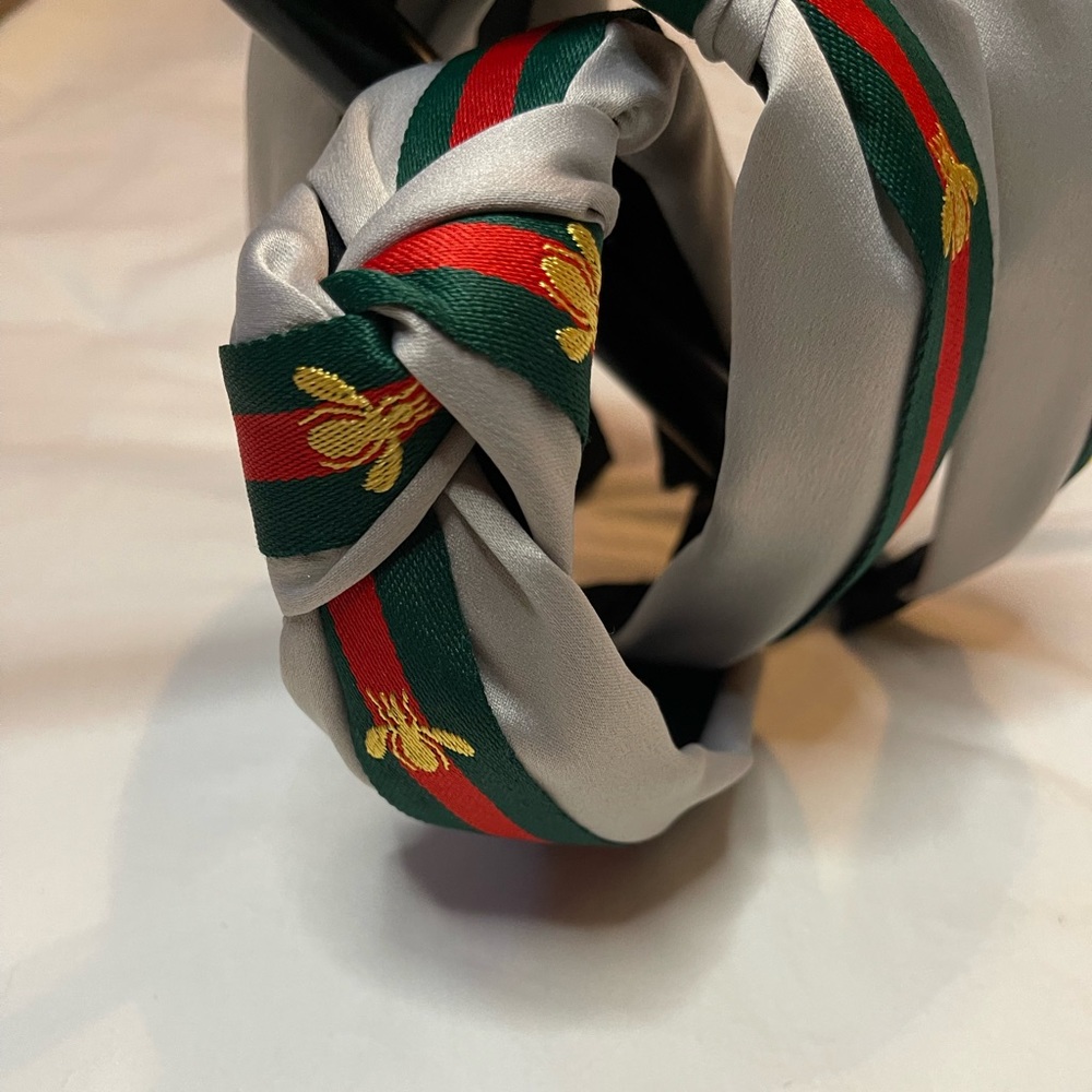 ❌❌SOLD OUT❌❌ Gray Bee Headband- Red/Green Stripes - Picture 4 of 6